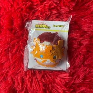 mha plush pin/badge